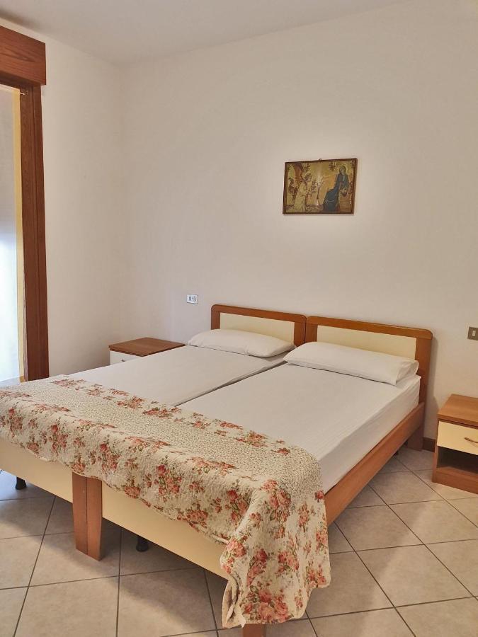 Casa Comisso Leilighet Caorle Eksteriør bilde